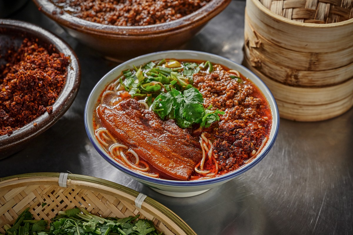 红烧肥肠蛋炒饭