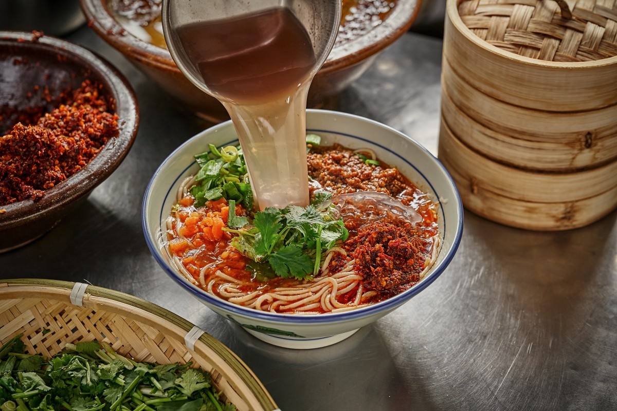 红烧肥肠蛋炒饭